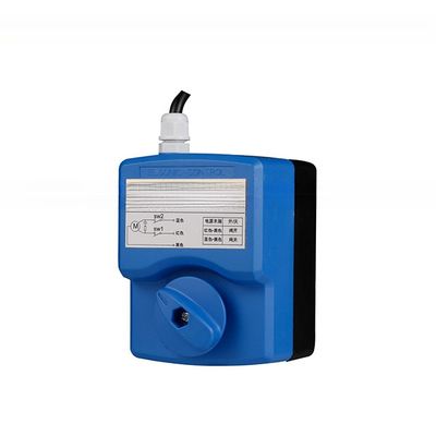 220V 電力消費 2 方向 換気用の銅弁 PVC モーターボールバルブ